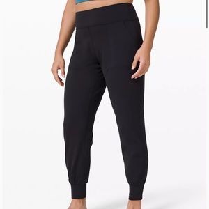 LULULEMON Align Joggers Black Size 4